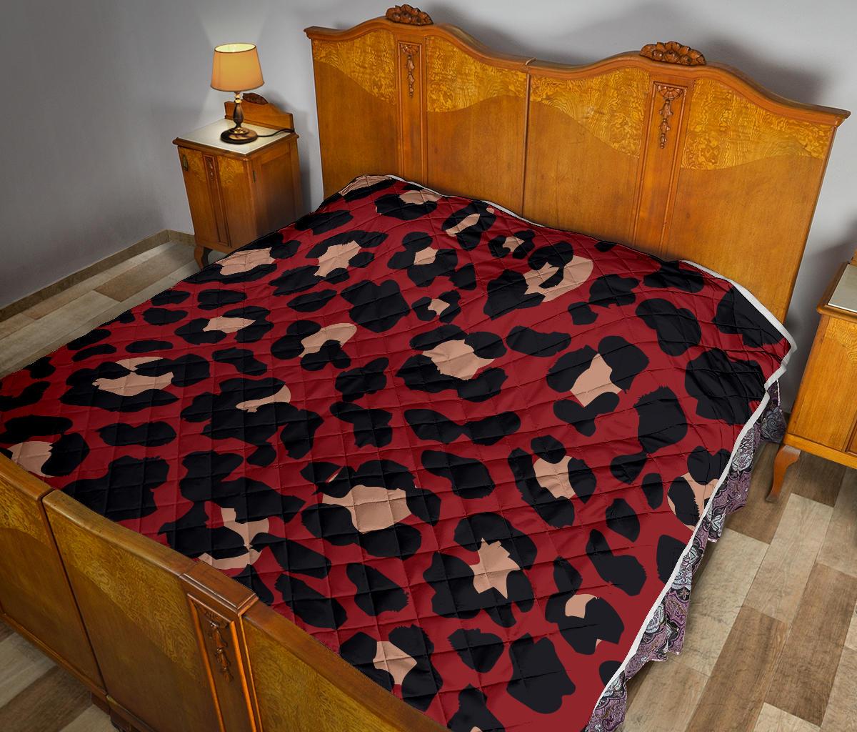 Cheetah Red Print Pattern Premium Quilt-JTAMIGO.COM