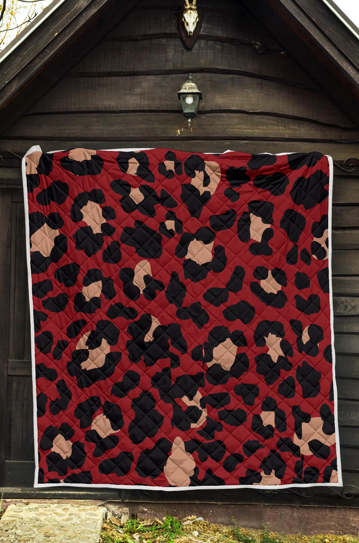 Cheetah Red Print Pattern Premium Quilt-JTAMIGO.COM