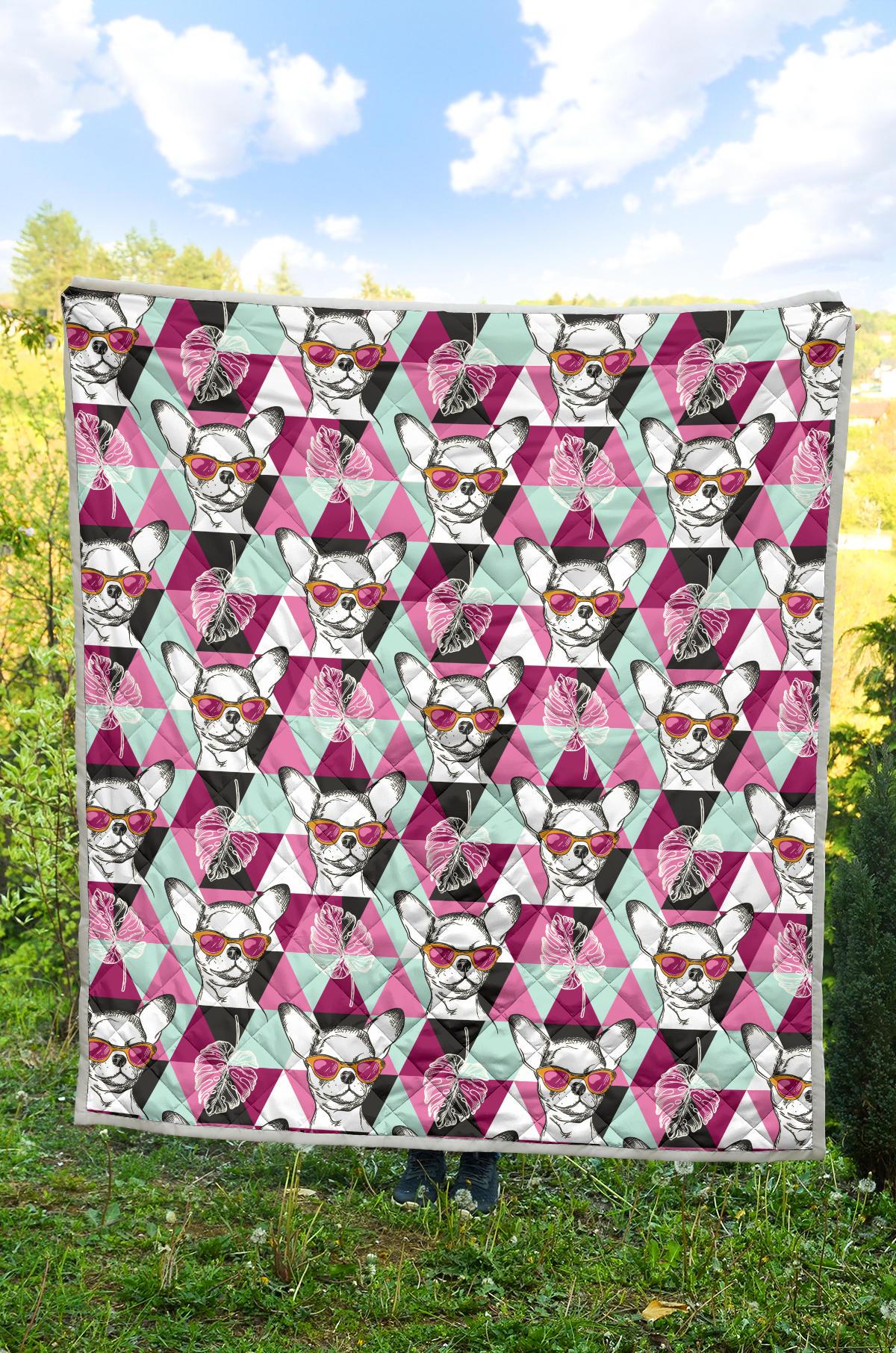 Chihuahua Cute Triangle Pattern Premium Quilt-JTAMIGO.COM