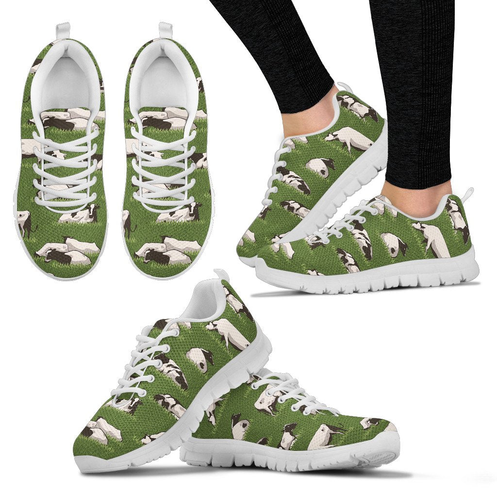 Cow On Grass Print Pattern Women Sneakers Shoes
