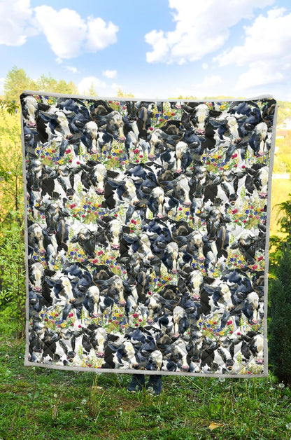 Cow Watercolor Print Pattern Premium Quilt-JTAMIGO.COM