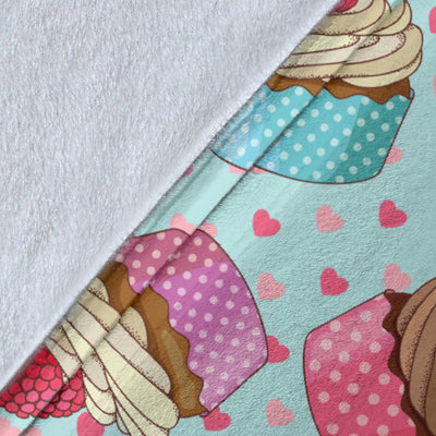 Cupcakes Fancy Heart Print Pattern Fleece Blanket