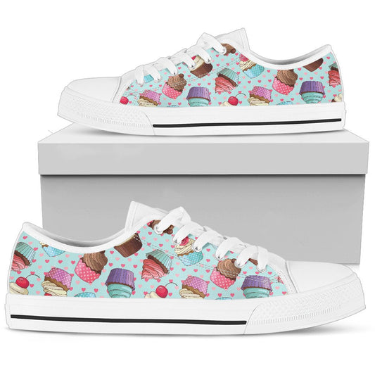 Cupcakes Fancy Heart Print Pattern Women Low Top Shoes