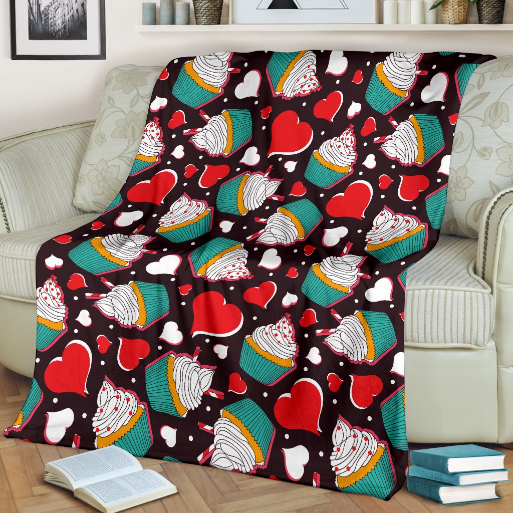 Cupcakes Heart Print Pattern Fleece Blanket