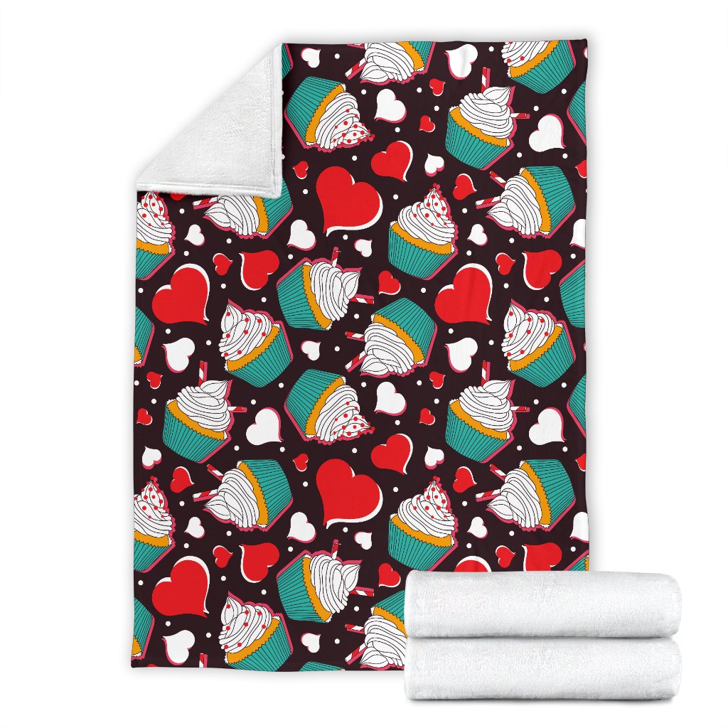 Cupcakes Heart Print Pattern Fleece Blanket