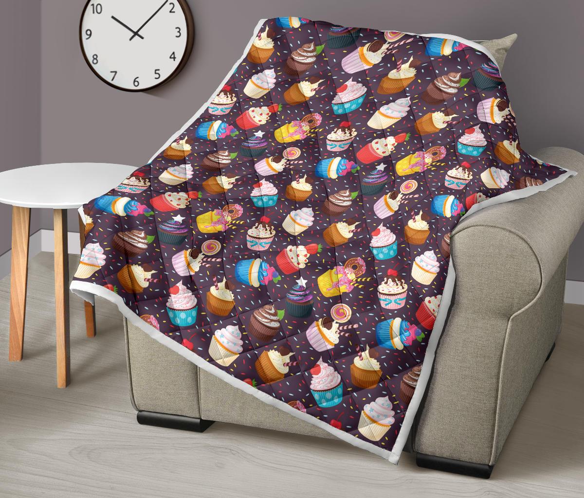 Cupcakes Party Print Pattern Premium Quilt-JTAMIGO.COM