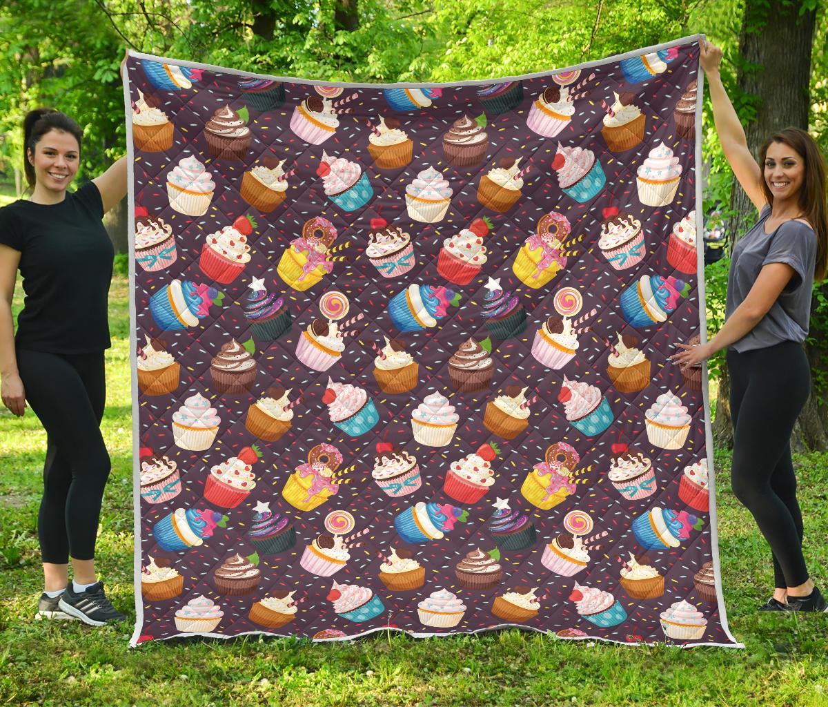 Cupcakes Party Print Pattern Premium Quilt-JTAMIGO.COM