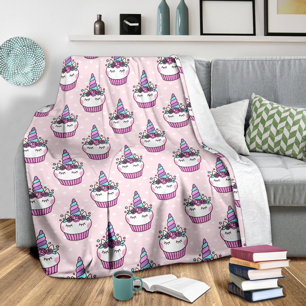 Cupcakes Unicorn Print Pattern Fleece Blanket