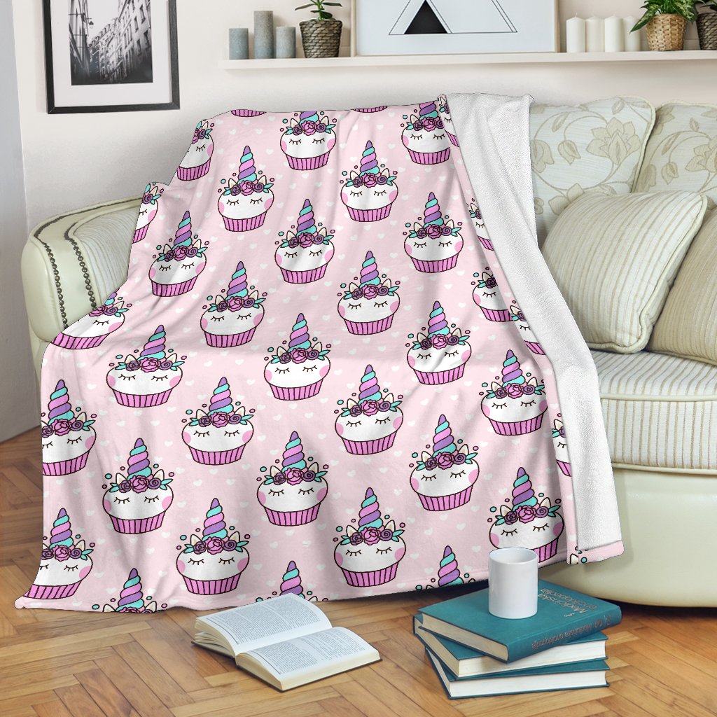 Cupcakes Unicorn Print Pattern Fleece Blanket