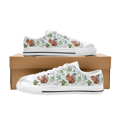 Squirrel Print Design LKS308 Women's White Low Top Shoes