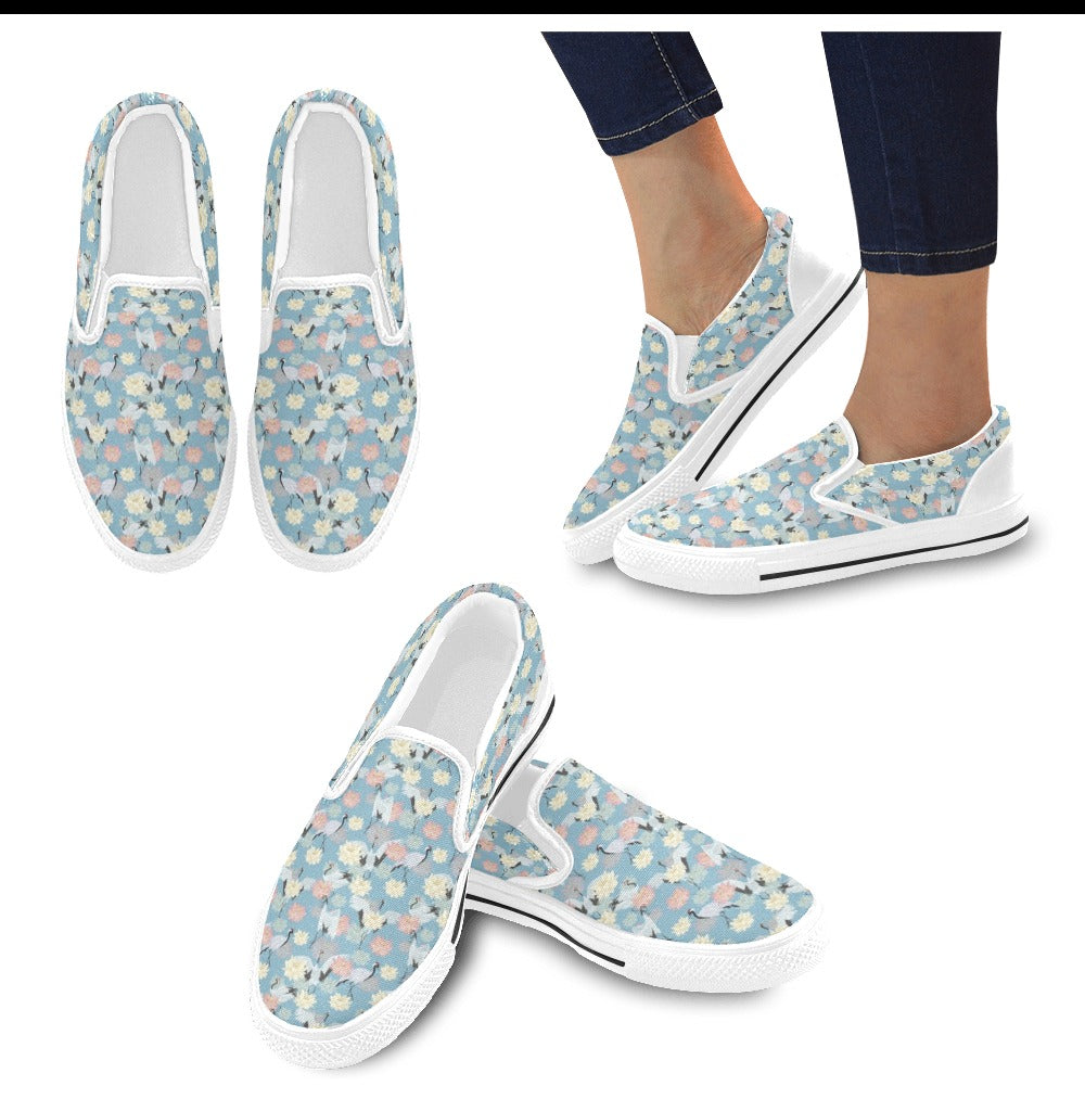 Water Lily Print Design LKS304 White Slip Ons Canvas Women's Shoes