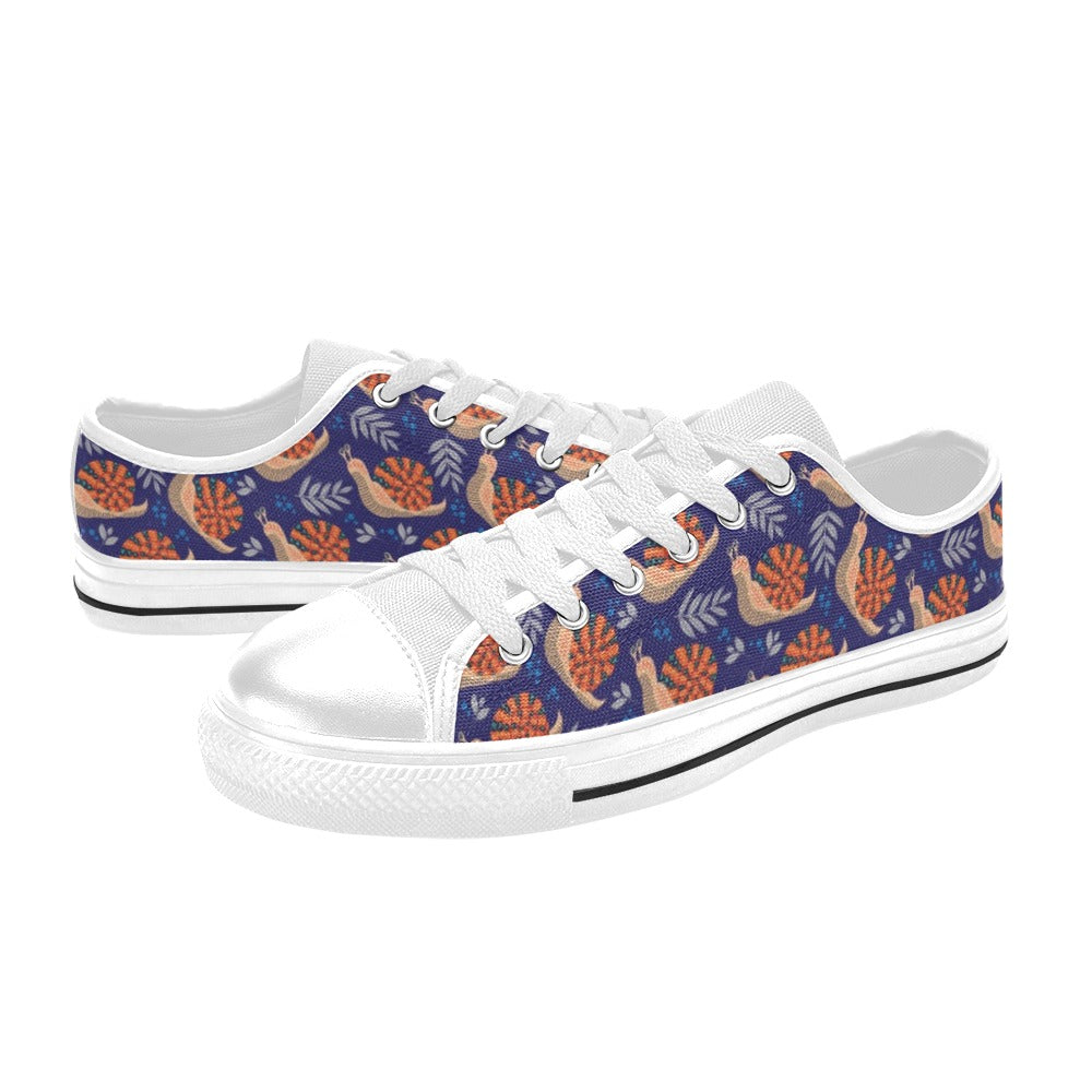 Snail Print Design LKS401 Women's White Low Top Shoes