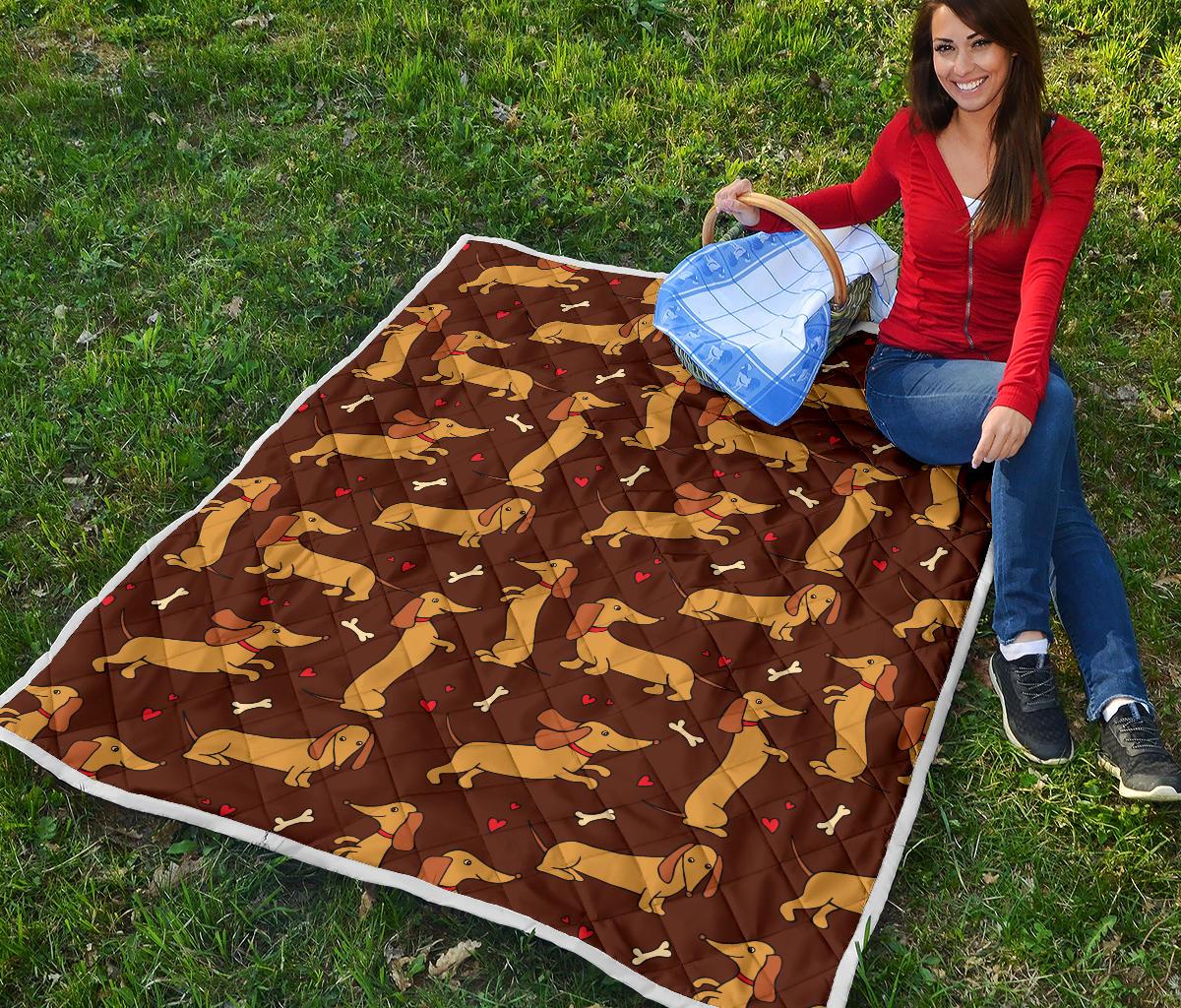 Dachshund Happy Print Pattern Premium Quilt-JTAMIGO.COM