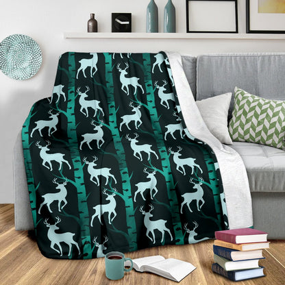 Deer Jungle Print Pattern Fleece Blanket
