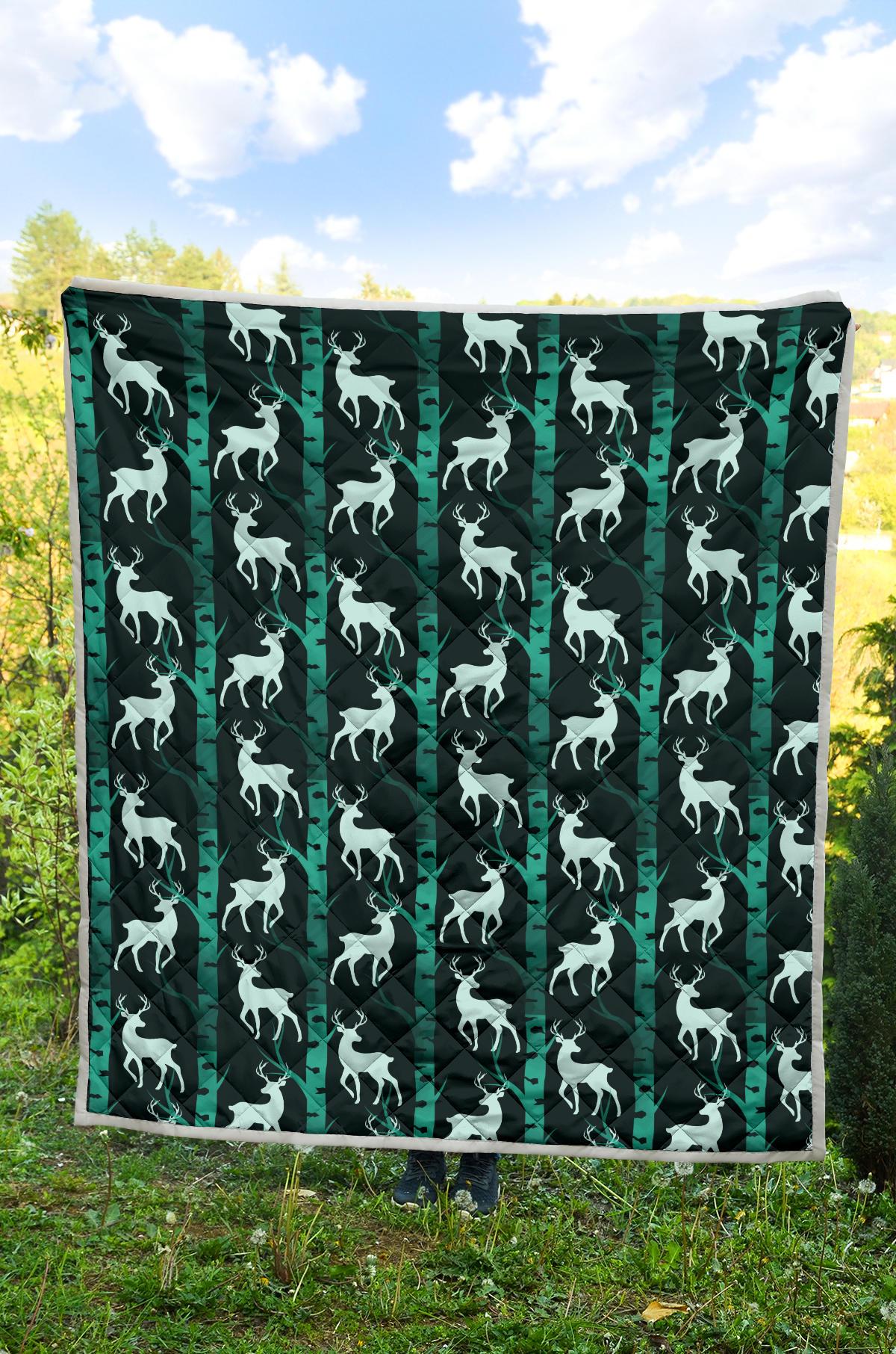 Deer Jungle Print Pattern Premium Quilt-JTAMIGO.COM