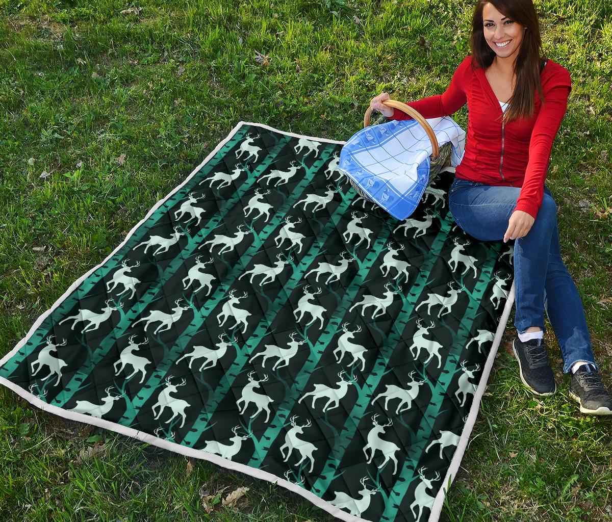 Deer Jungle Print Pattern Premium Quilt-JTAMIGO.COM