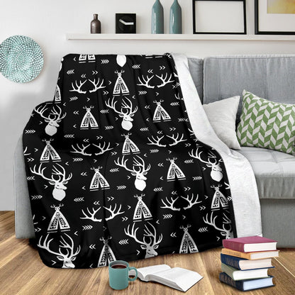 Deer Native Indian Print Pattern Fleece Blanket