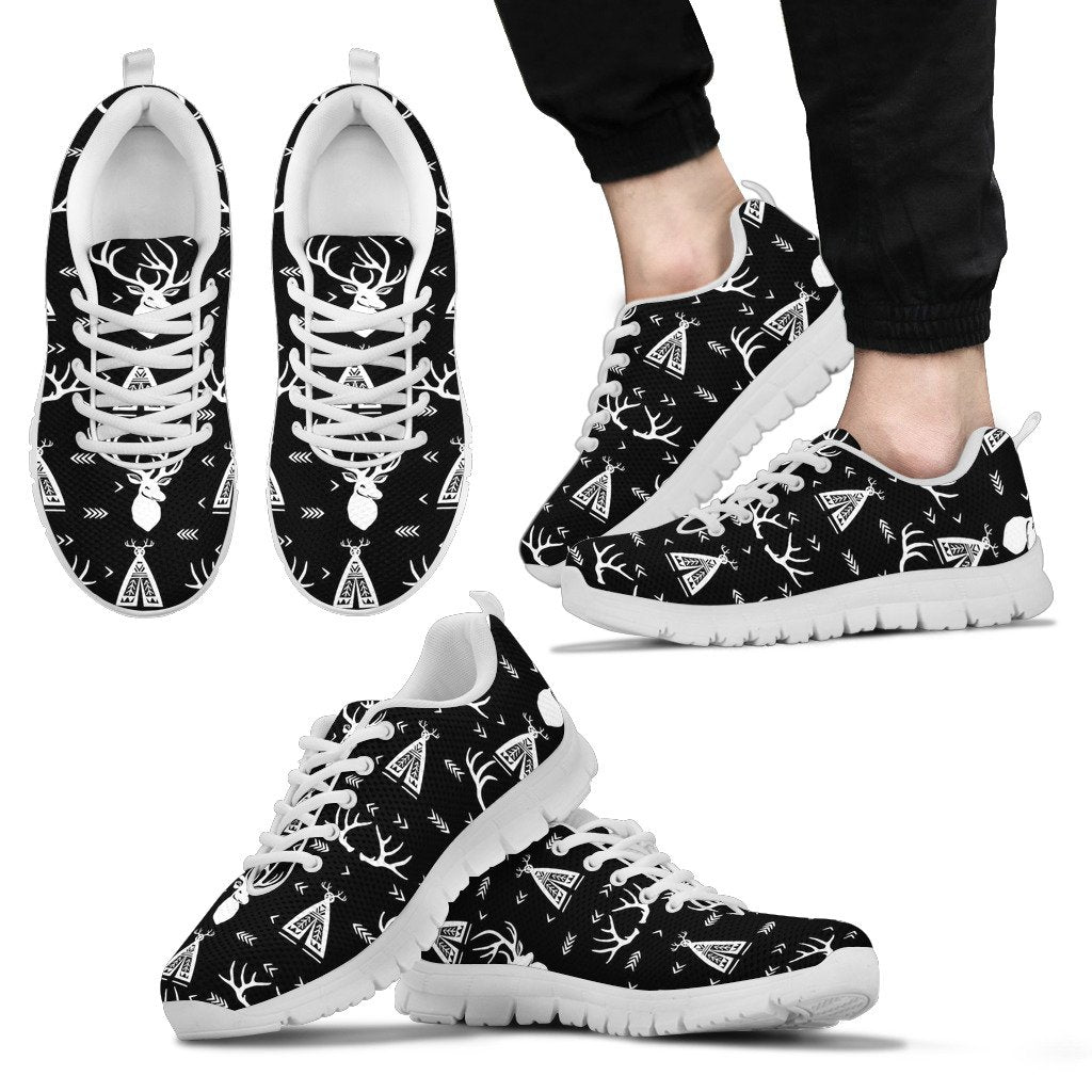 Deer Native Indian Print Pattern Men Sneakers Shoes