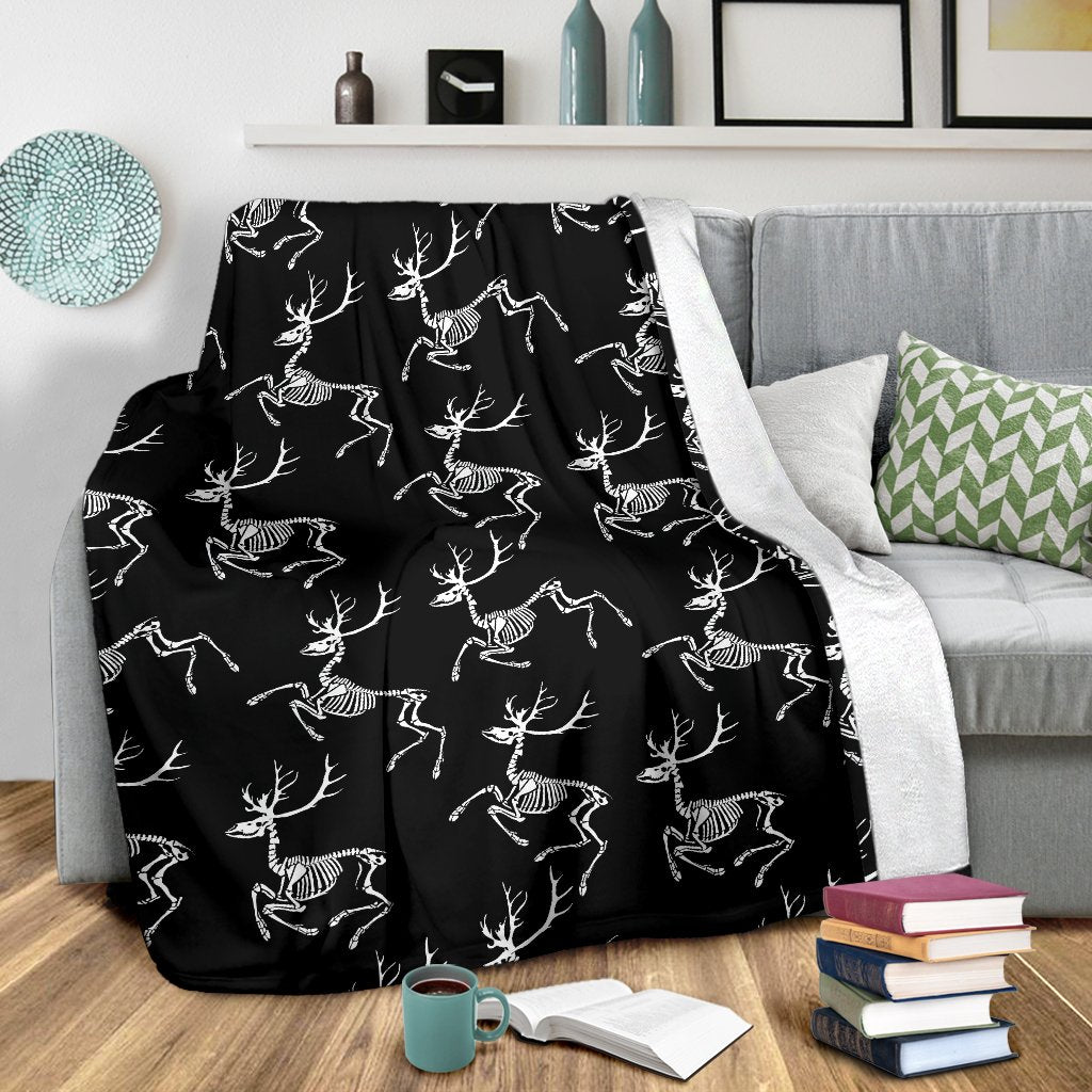 Deer Skeleton Print Pattern Fleece Blanket