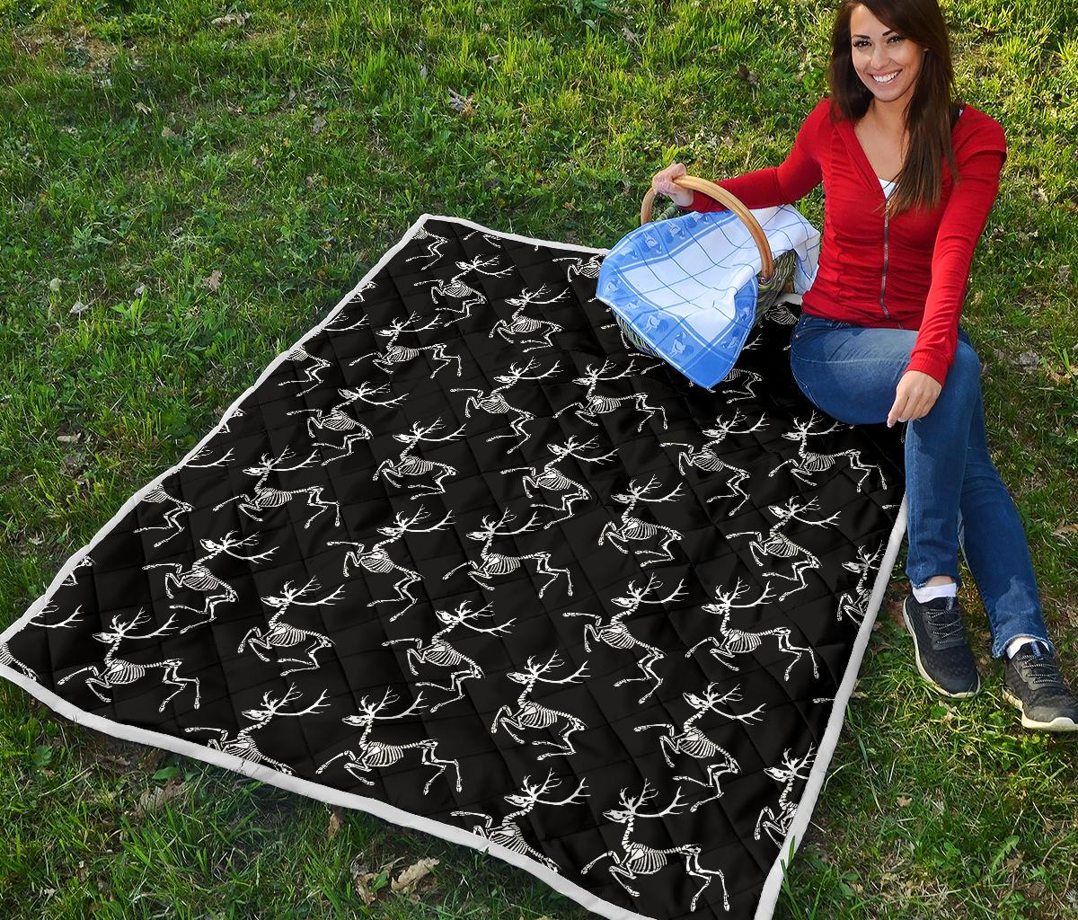 Deer Skeleton Print Pattern Premium Quilt-JTAMIGO.COM