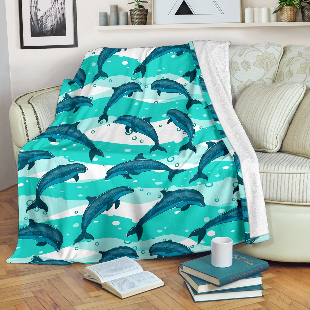 Dolphin Design Print Pattern Fleece Blanket
