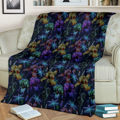 Dragonfly With Floral Print Pattern Fleece Blanket