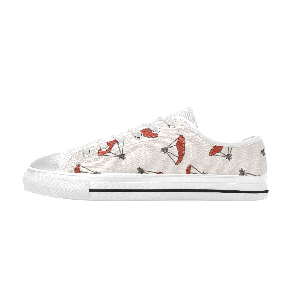 Skydiver Print Design LKS302 Women's White Low Top Shoes