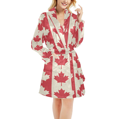 Maple Leaf Pattern Print Design 02 Women's Fleece Robe
