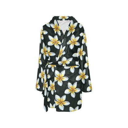 White Plumeria Pattern Print Design PM022 Women's Fleece Robe
