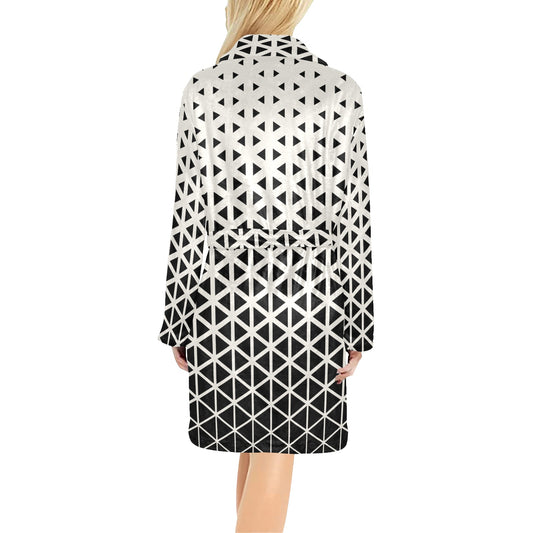 Geometric Black White Pattern Print Design 03 Women's Fleece Robe
