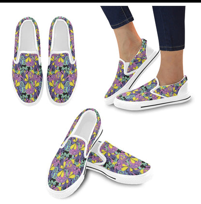 Trippy Print Design LKS305 White Slip Ons Canvas Women's Shoes
