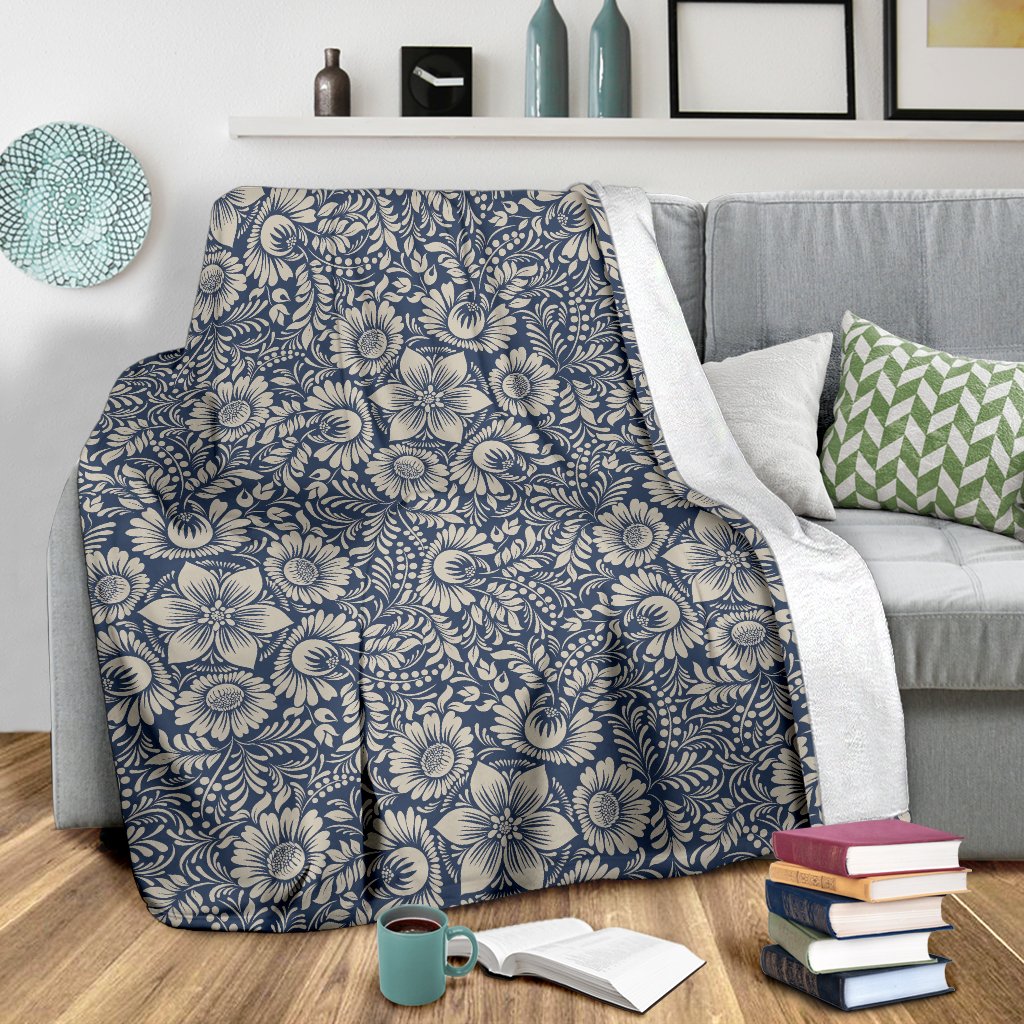 Elegant Floral Print Pattern Fleece Blanket