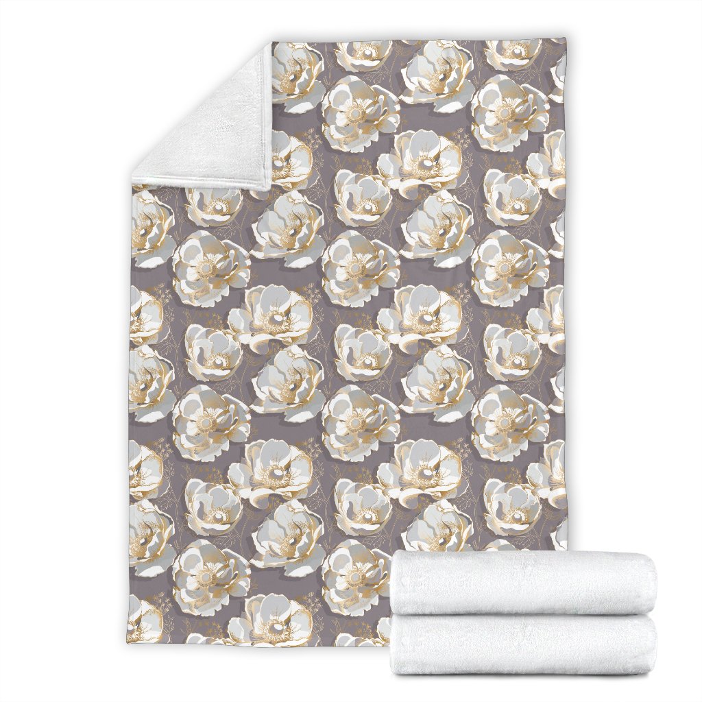 Elegant Grey Flower Print Fleece Blanket