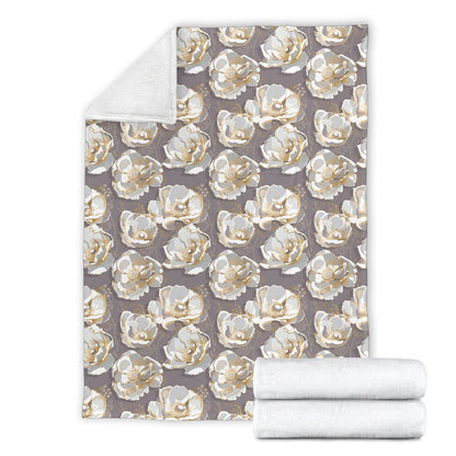 Elegant Grey Flower Print Fleece Blanket
