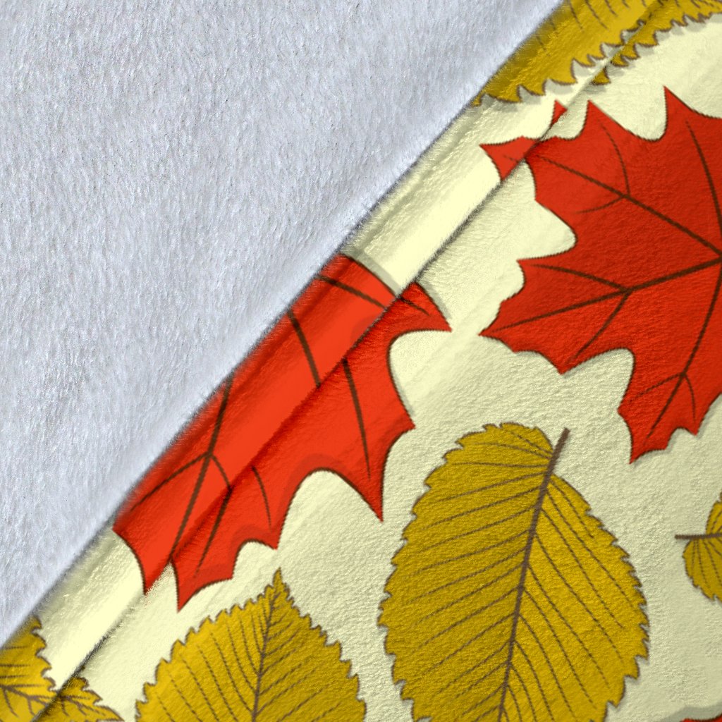 Elm Maple Leave Print Pattern Fleece Blanket