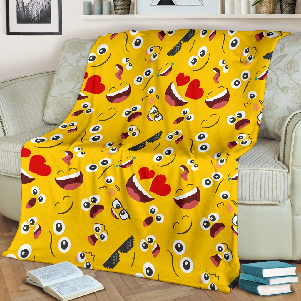 Emoji Face Print Pattern Fleece Blanket