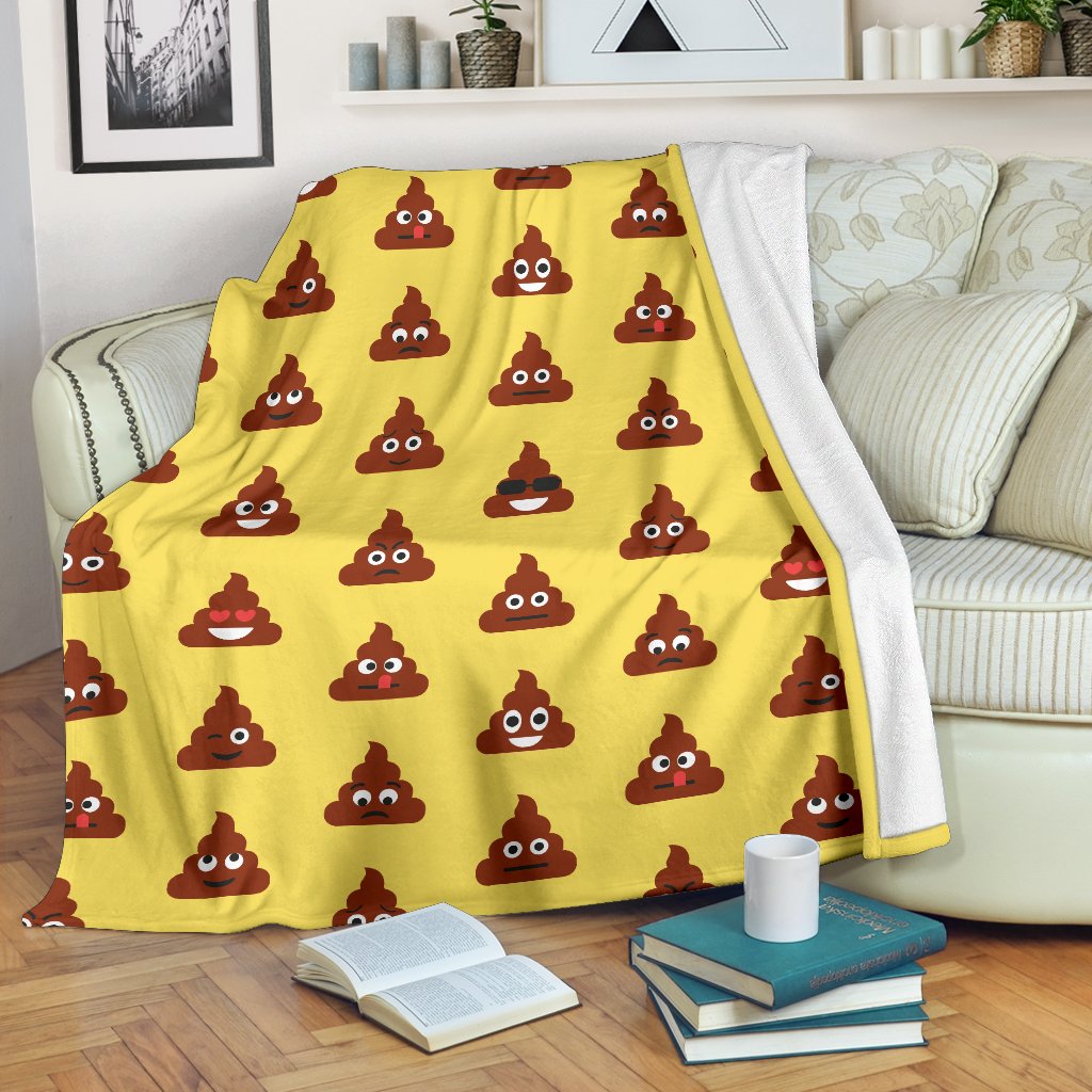 Emoji Poop Print Pattern Fleece Blanket