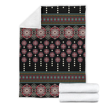 Ethnic Dot Style Print Pattern Fleece Blanket