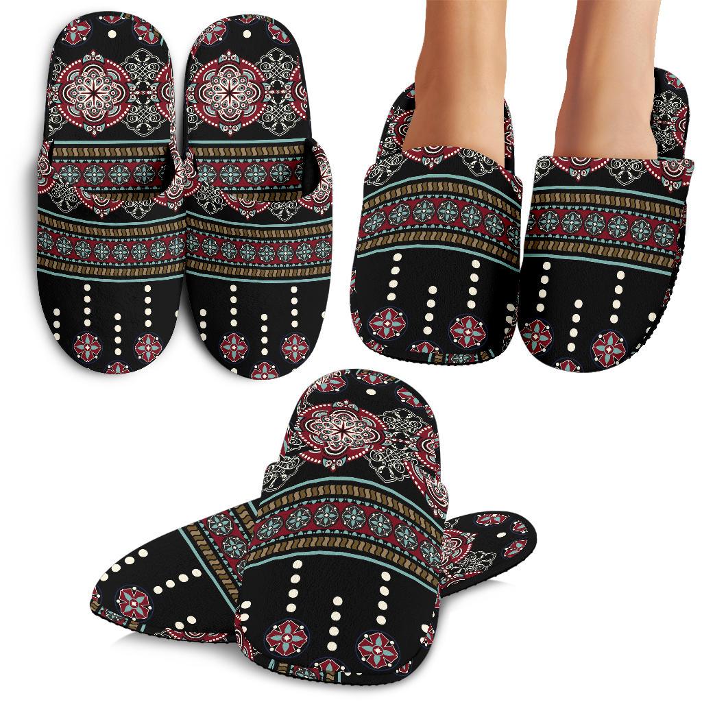 Ethnic Dot Style Print Pattern House Slippers