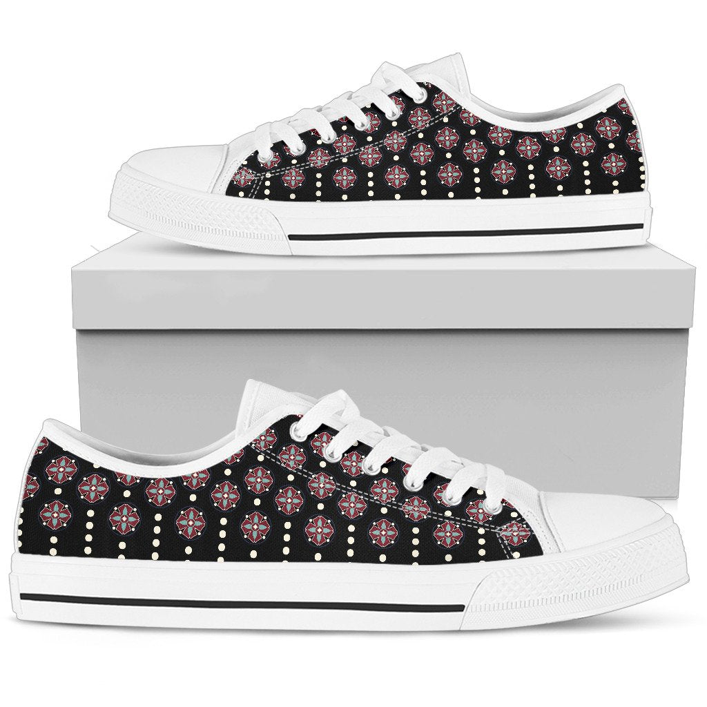 Ethnic Dot Style Print Pattern Women Low Top Shoes