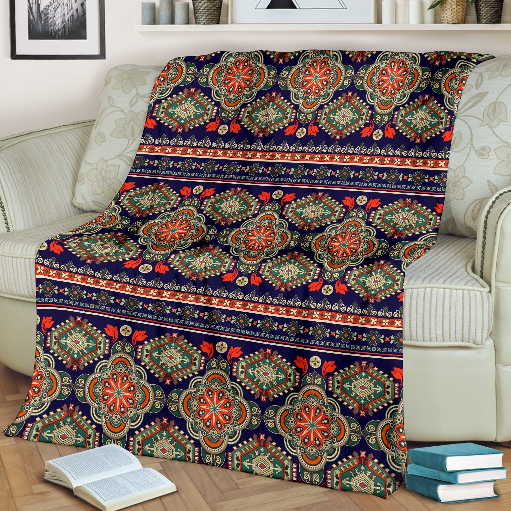 Ethnic Geometric Print Pattern Fleece Blanket