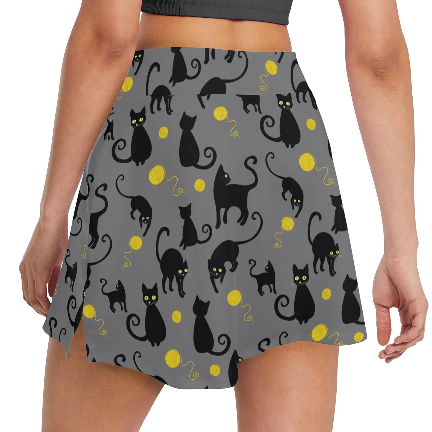 Black Cat Yellow Yarn Print Pattern 17" Golf & Pickleball Skort with Pockets