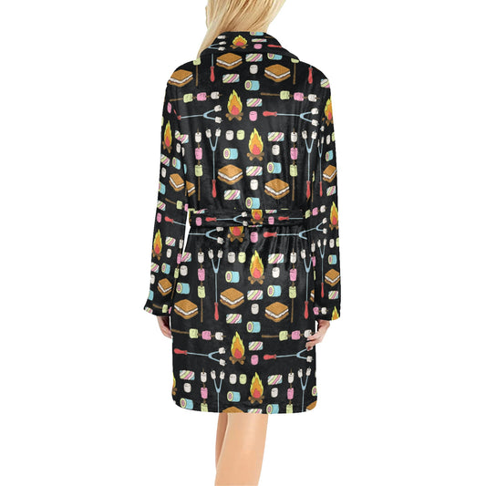 Camping Campfire Marshmallows Women's Fleece Robe