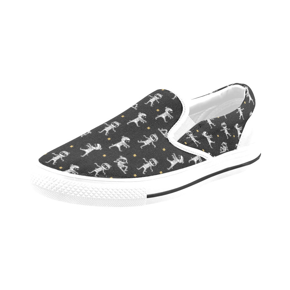 Mummy Cute Print Design LKS301 White Slip Ons Canvas Women's Shoes