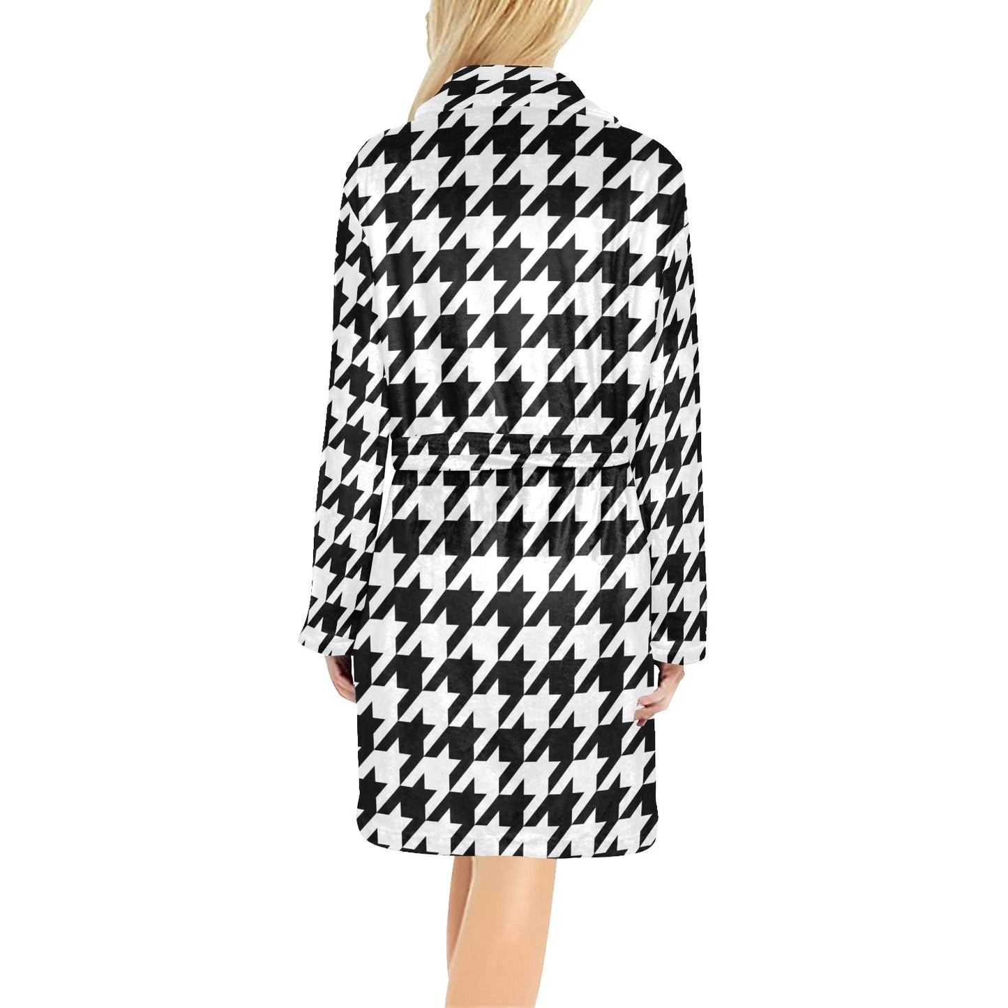 Houndstooth Black White Pattern Print Design 05 Women's Fleece Robe
