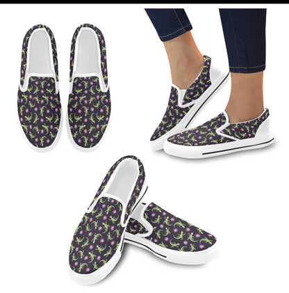 lizard Print Design LKS402 White Slip Ons Canvas Women's Shoes