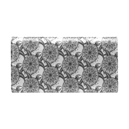 Tribal Turtle Polynesian Themed Print Women's Trifold Wallet