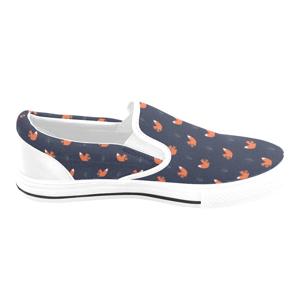 Squirrel Print Design LKS303 White Slip Ons Canvas Women's Shoes