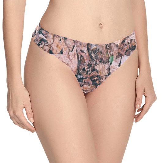 Camouflage Realistic Tree Leaf Print Women's Thongs