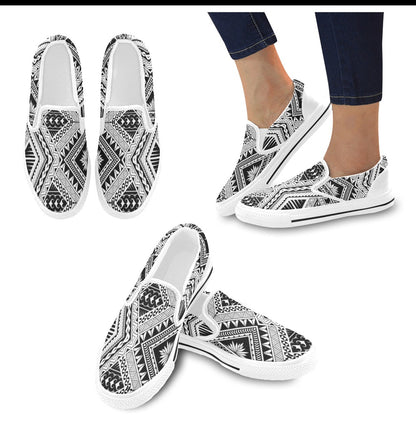 Samoan Tattoo Style Print Design LKS307 White Slip Ons Canvas Women's Shoes